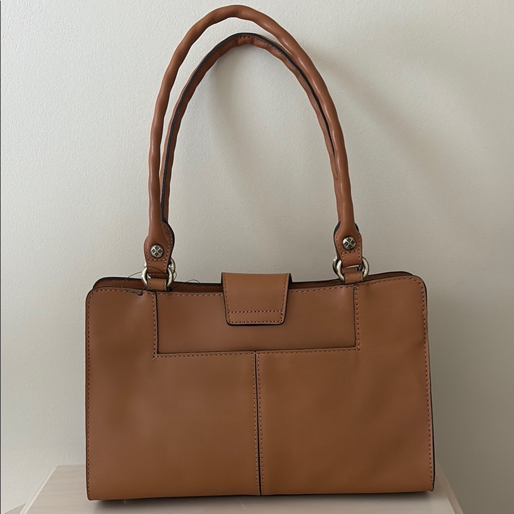 NWT Patricia Nash Tan Shoulder Bag with Structured Design - Picture 4 of 8